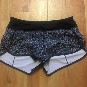 Lululemon speed short, size 6